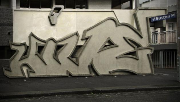 Street-Graffiti-Art-Inspired-Hive-Apartment-in-Australia-5